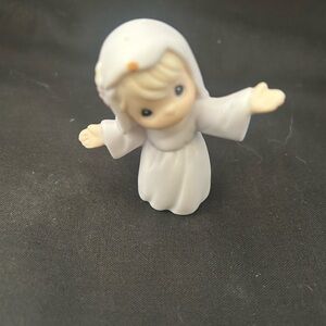 1992 Precious Moments Noah’s Wife